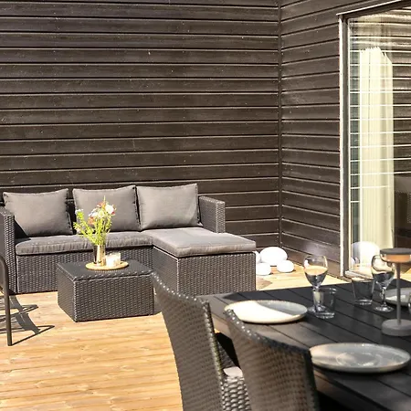 Amazing Home In Ebeltoft With House Sea View *